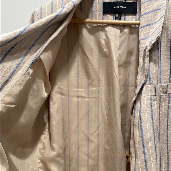 Vero Moda Striped Blazer - Picture 8 of 8